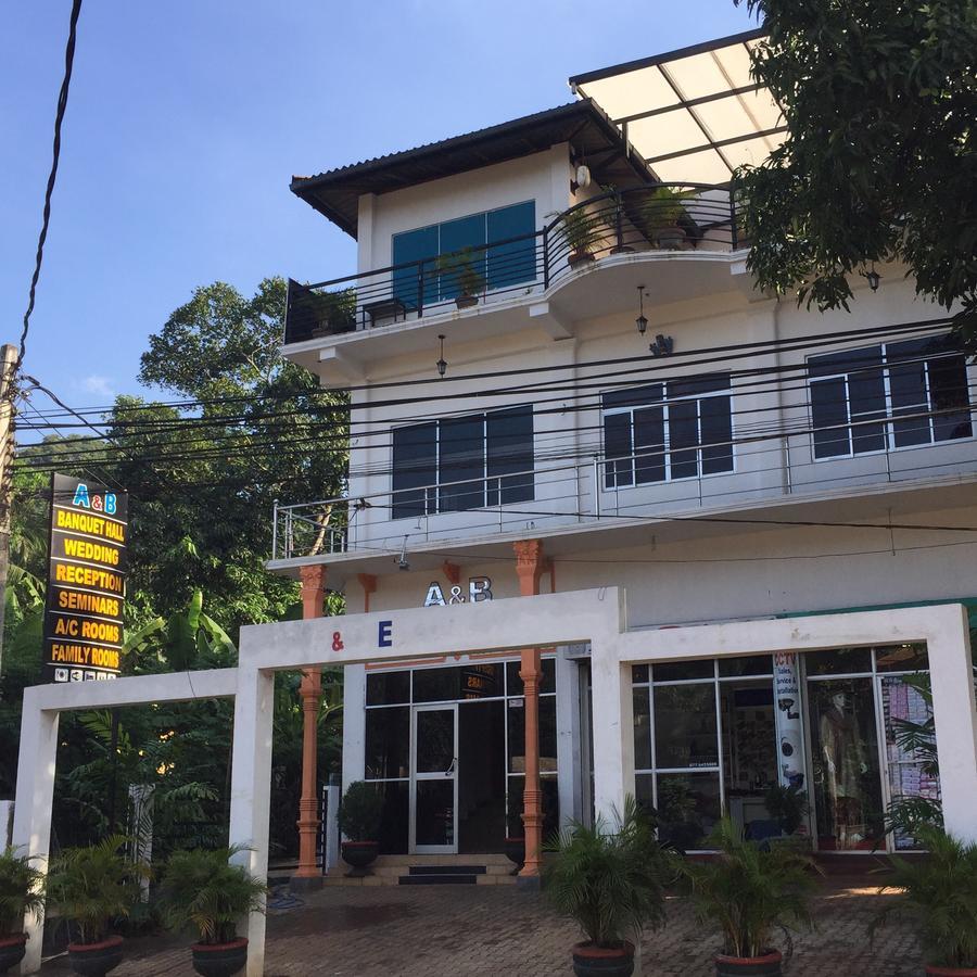 A&B Events Guest Bed & Breakfast Matale Exterior photo